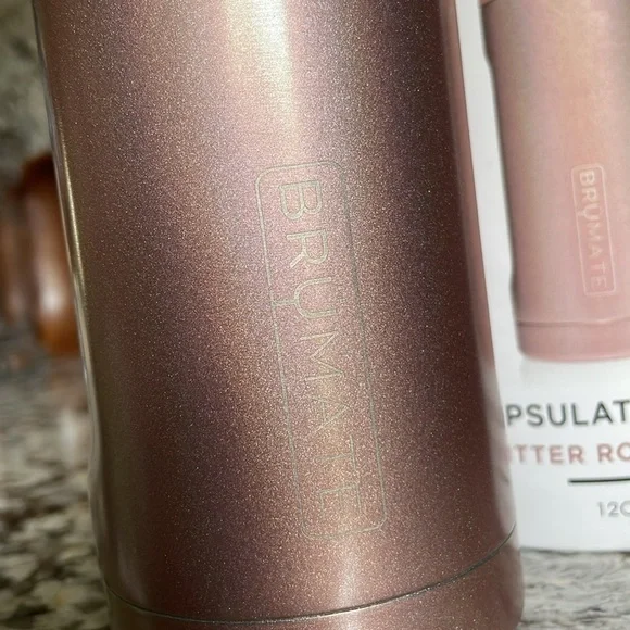 Brumate Hopsulator Slim in Glitter Rose Gold - Picture 6 of 9